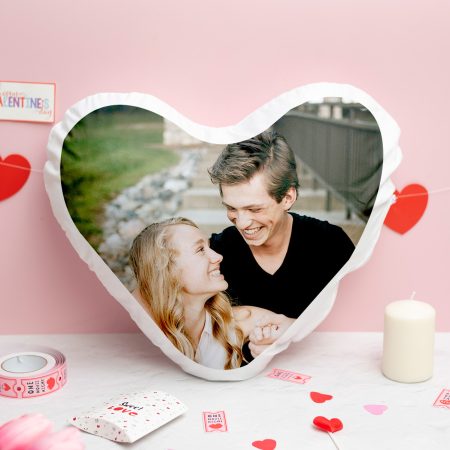 Cojín personalizado con forma de corazón