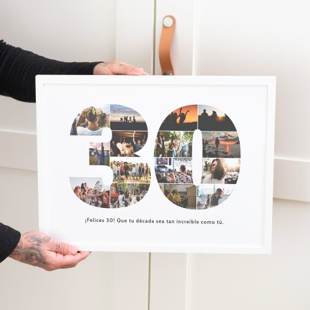 Collage con números (30) personalizado tamaño 30x40 cm. con marco de madera blanco