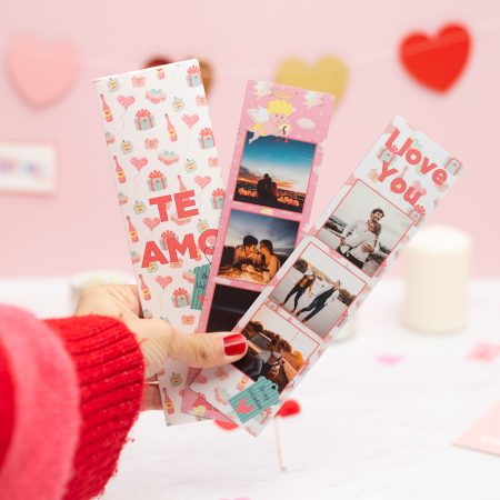 Imán fotomatón con diseño de enamorados