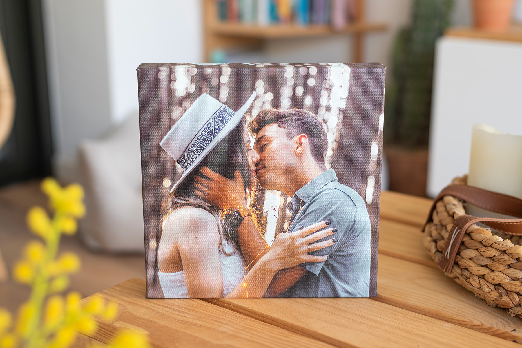 Lienzo de mesa 20x20 cm. Lienzo de mesa 20x20 cm.