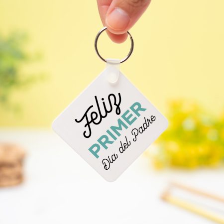 Llavero personalizado cuadrado de plástico con la frase "Feliz primer Día del Padre" en un lado y una foto en el otro.